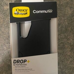 OtterBox Commuter Series Black Case for Samsung Galaxy S24